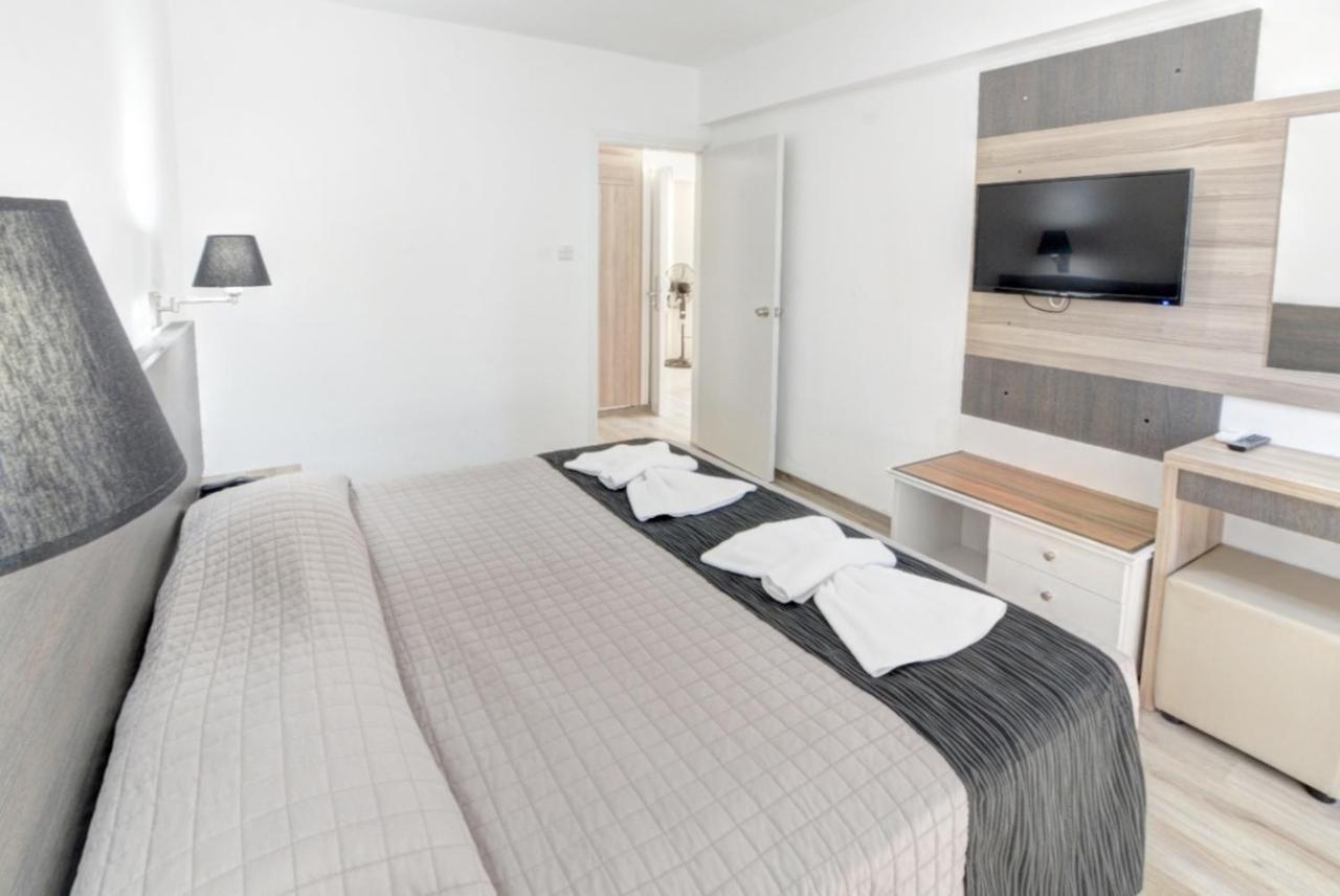 Barbara Hotel Apts Ayia Napa Exterior photo